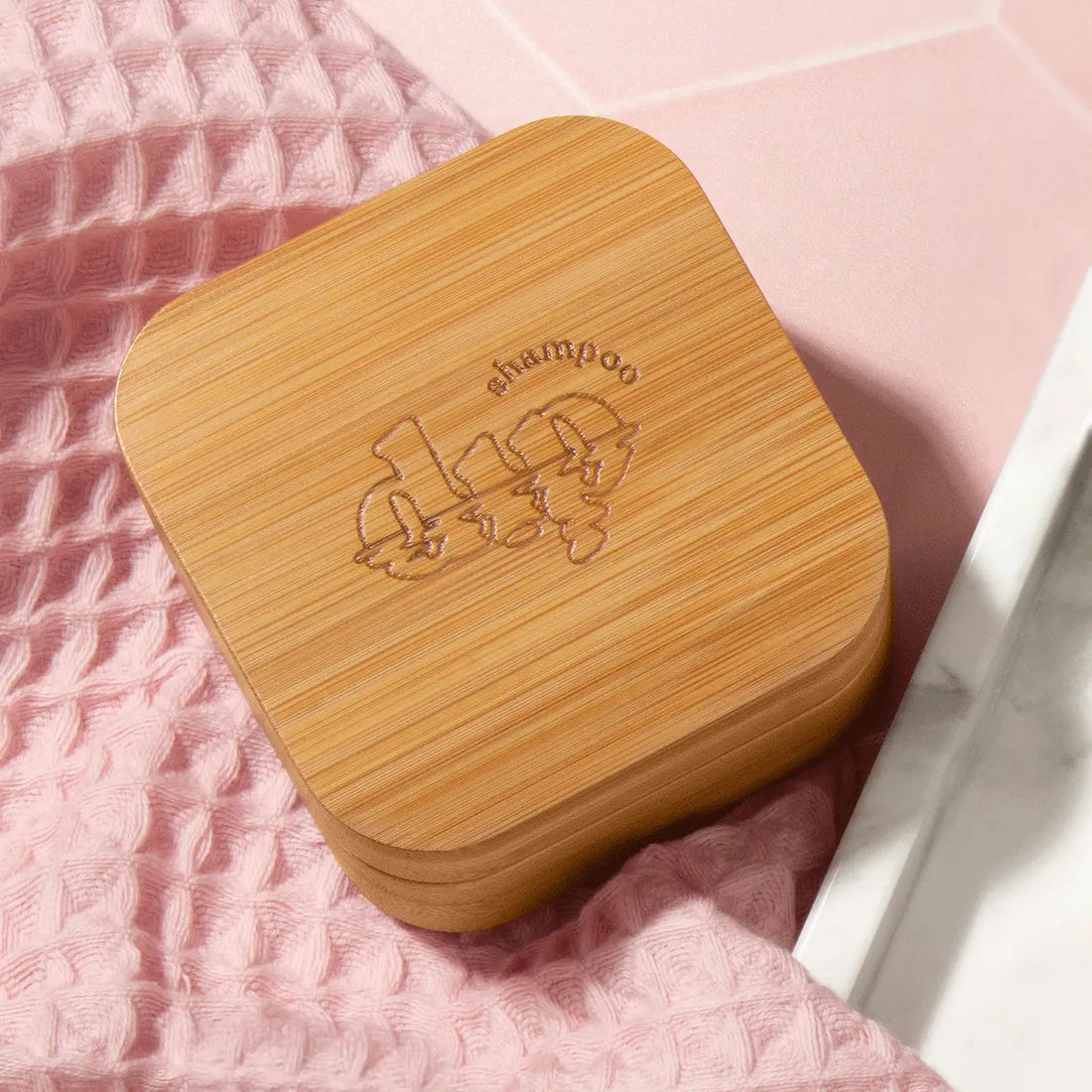 Dip - Large Shampoo Travel Case with Coaster